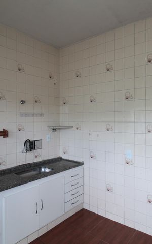 Casa para alugar com 90m², 2 quartos e 2 vagasCozinha