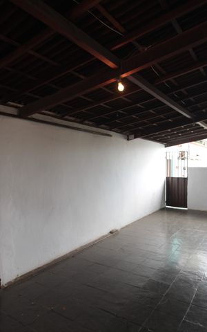 Casa para alugar com 90m², 2 quartos e 2 vagasGaragem