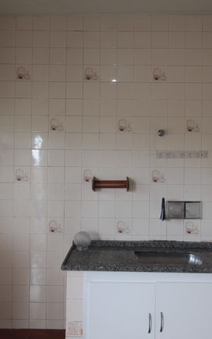 Casa para alugar com 90m², 2 quartos e 2 vagasCozinha