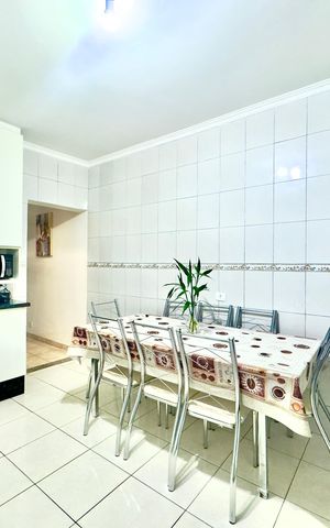 Casa para alugar com 132m², 3 quartos e 2 vagas Casa para alugar com 132m², 3 quartos e 2 vagasCozinha