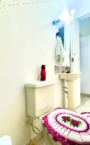 Casa para alugar com 132m², 3 quartos e 2 vagas Casa para alugar com 132m², 3 quartos e 2 vagasLavabo
