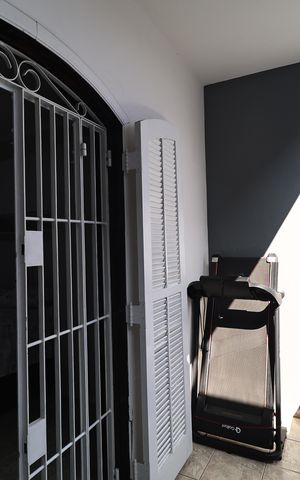 Casa à venda com 225m², 3 quartos e 5 vagas Casa à venda com 225m², 3 quartos e 5 vagasSacada suite 3