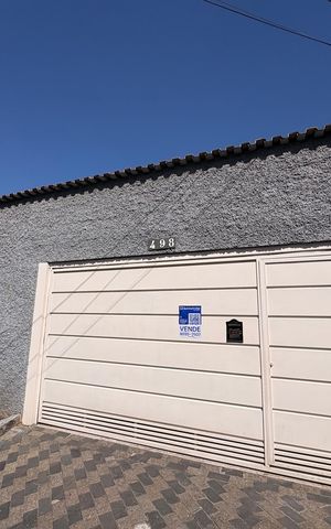 Casa à venda com 225m², 3 quartos e 5 vagas Casa à venda com 225m², 3 quartos e 5 vagasFachada + plaquinha FADD-429