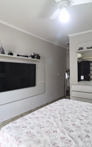 Casa à venda com 225m², 3 quartos e 5 vagas Casa à venda com 225m², 3 quartos e 5 vagasSuite 3