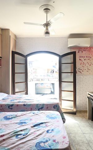 Casa à venda com 225m², 3 quartos e 5 vagas Casa à venda com 225m², 3 quartos e 5 vagasSuite 2