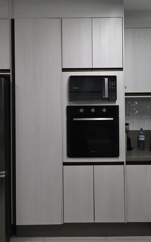 Casa à venda com 225m², 3 quartos e 5 vagas Casa à venda com 225m², 3 quartos e 5 vagasCozinha