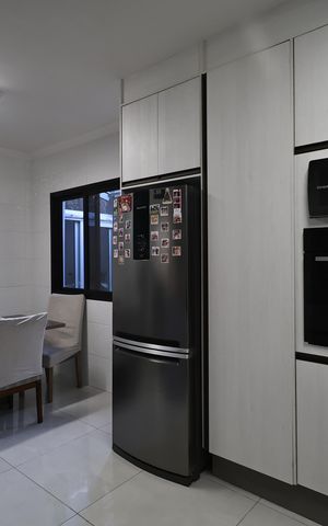 Casa à venda com 225m², 3 quartos e 5 vagas Casa à venda com 225m², 3 quartos e 5 vagasCozinha