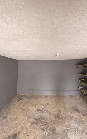 Casa para alugar com 85m², 2 quartos e 1 vaga Casa para alugar com 85m², 2 quartos e 1 vagaDepósito