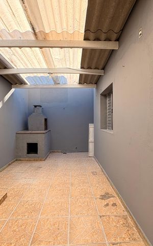 Casa para alugar com 85m², 2 quartos e 1 vaga Casa para alugar com 85m², 2 quartos e 1 vagaQuintal
