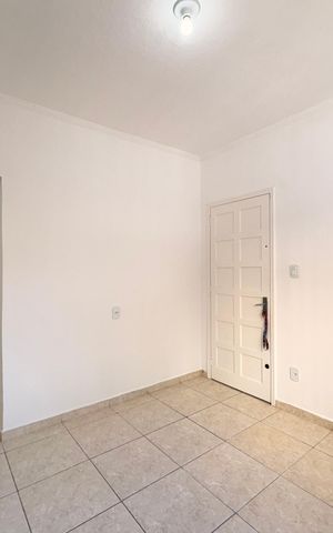 Casa para alugar com 85m², 2 quartos e 1 vaga Casa para alugar com 85m², 2 quartos e 1 vagaSala