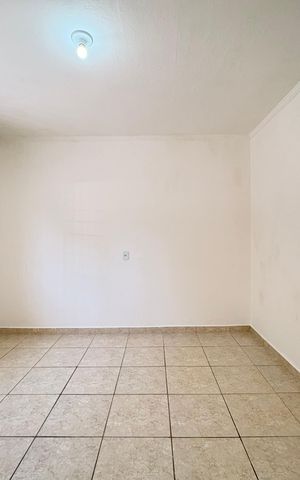 Casa para alugar com 85m², 2 quartos e 1 vaga Casa para alugar com 85m², 2 quartos e 1 vagaQuarto 1