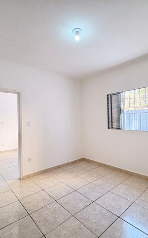 Casa para alugar com 85m², 2 quartos e 1 vaga Casa para alugar com 85m², 2 quartos e 1 vagaQuarto 1