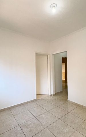 Casa para alugar com 85m², 2 quartos e 1 vaga Casa para alugar com 85m², 2 quartos e 1 vagaSala