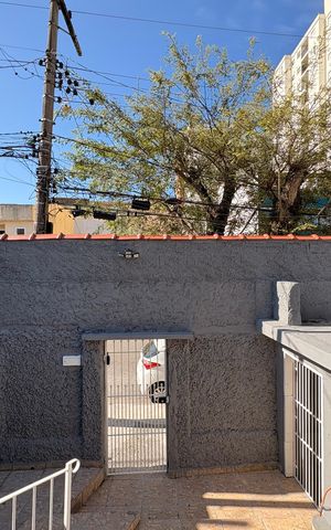 Casa para alugar com 85m², 2 quartos e 1 vaga Casa para alugar com 85m², 2 quartos e 1 vagaVista da sala