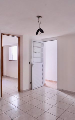 Casa para alugar com 72m², 1 quarto e sem vaga Casa para alugar com 72m², 1 quarto e sem vagaSala