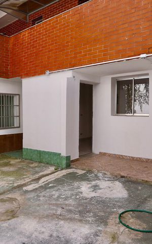Casa para alugar com 72m², 1 quarto e sem vaga Casa para alugar com 72m², 1 quarto e sem vagaQuintal