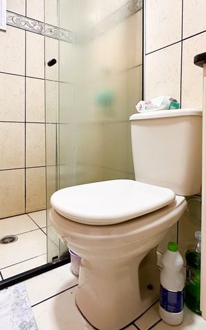 Apartamento à venda com 68m², 2 quartos e 1 vaga Apartamento à venda com 68m², 2 quartos e 1 vagaBanheiro Social