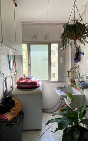 Apartamento à venda com 82m², 3 quartos e 1 vaga Apartamento à venda com 82m², 3 quartos e 1 vagaÁrea de Serviço