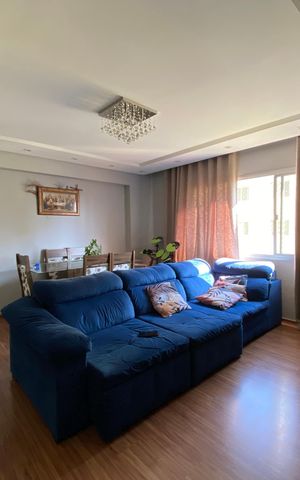 Apartamento à venda com 82m², 3 quartos e 1 vaga Apartamento à venda com 82m², 3 quartos e 1 vagaSala