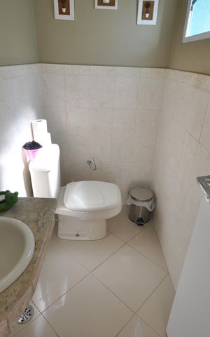 Casa à venda com 590m², 4 quartos e 3 vagasLavabo