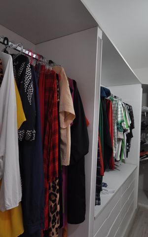 Casa à venda com 590m², 4 quartos e 3 vagasCloset da Suíte Master