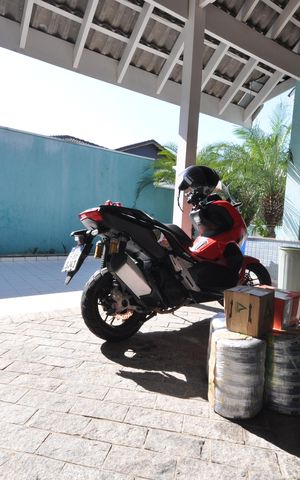 Casa à venda com 590m², 4 quartos e 3 vagasGaragem
