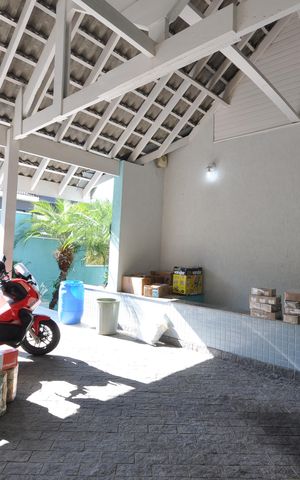 Casa à venda com 590m², 4 quartos e 3 vagasGaragem