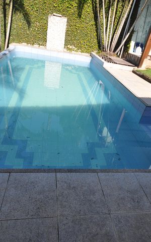 Casa à venda com 590m², 4 quartos e 3 vagasPiscina