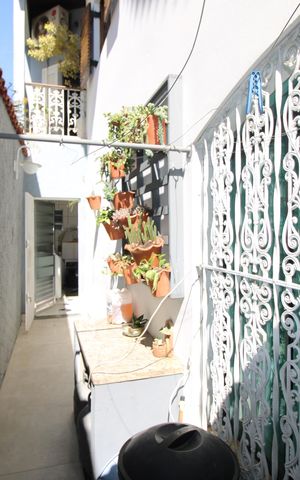 Casa para alugar com 200m², 3 quartos e 2 vagasCorredor