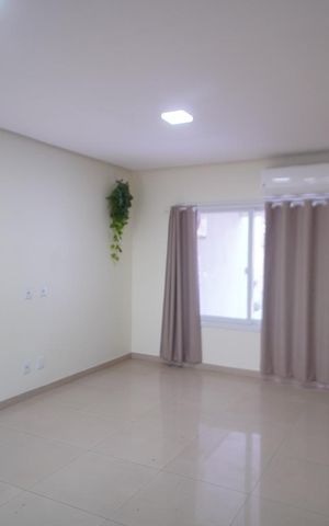 Casa para alugar com 140m², 3 quartos e 2 vagasSala