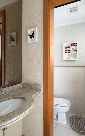 Apartamento para alugar com 158m², 3 quartos e 3 vagas Apartamento para alugar com 158m², 3 quartos e 3 vagasLavabo