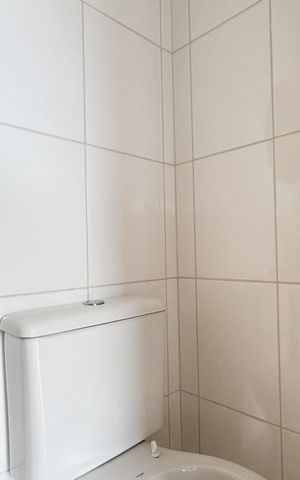 Apartamento para alugar com 158m², 3 quartos e 3 vagas Apartamento para alugar com 158m², 3 quartos e 3 vagasBanheiro de serviço