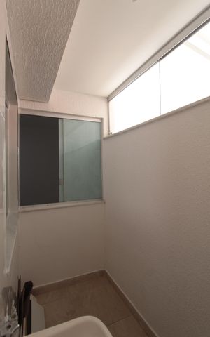 Apartamento à venda com 70m², 2 quartos e 1 vagaÁrea de Serviço