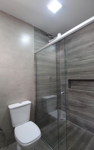 Apartamento à venda com 70m², 2 quartos e 1 vagaBanheiro da Suite