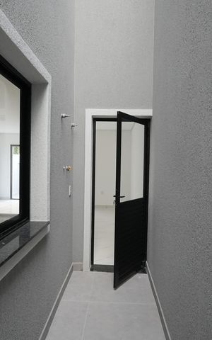 Casa à venda com 96m², 3 quartos e 2 vagasÁrea de Serviço
