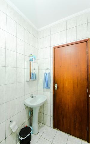 Casa à venda com 495m², 3 quartos e 2 vagasBanheiro da Suíte