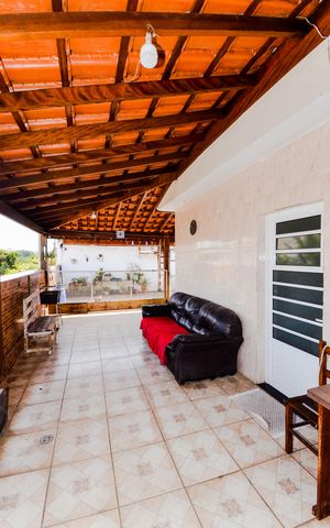 Casa à venda com 495m², 3 quartos e 2 vagasVaranda