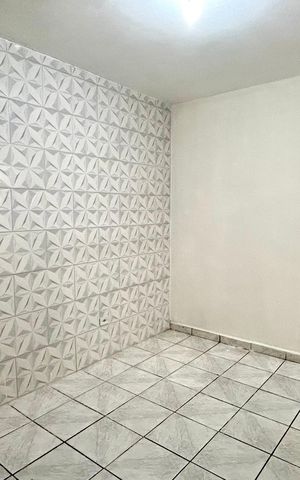 Casa para alugar com 60m², 2 quartos e 1 vaga Casa para alugar com 60m², 2 quartos e 1 vagaQuarto