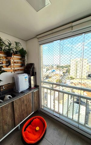 Apartamento à venda com 53m², 2 quartos e 1 vaga Apartamento à venda com 53m², 2 quartos e 1 vagaVaranda