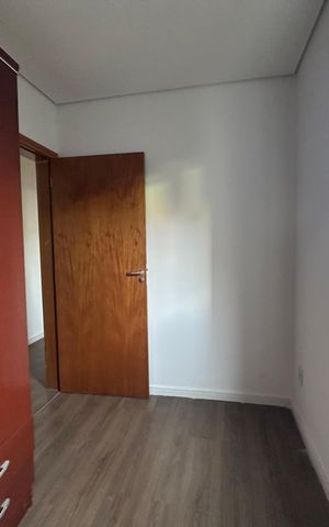 Casa à venda com 289m², 5 quartos e 3 vagas Casa à venda com 289m², 5 quartos e 3 vagasQuarto 3