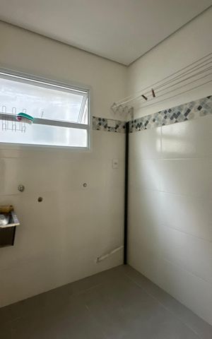 Casa à venda com 289m², 5 quartos e 3 vagas Casa à venda com 289m², 5 quartos e 3 vagasÁrea de Serviço
