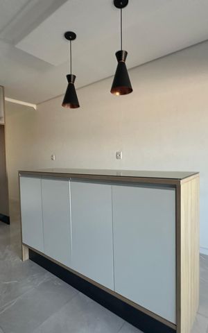 Casa à venda com 289m², 5 quartos e 3 vagas Casa à venda com 289m², 5 quartos e 3 vagasCozinha