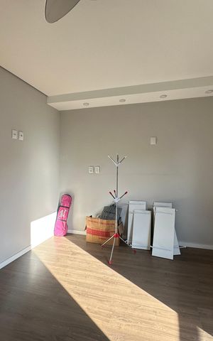Casa à venda com 289m², 5 quartos e 3 vagas Casa à venda com 289m², 5 quartos e 3 vagasSuíte