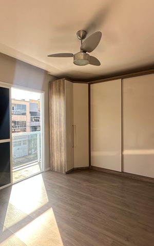 Casa à venda com 289m², 5 quartos e 3 vagas Casa à venda com 289m², 5 quartos e 3 vagasSuíte