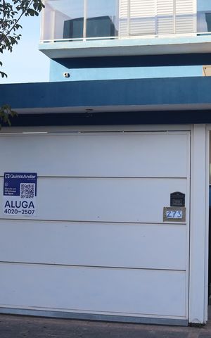 Casa para alugar com 150m², 4 quartos e 3 vagasFachada