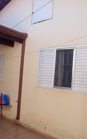 Casa para alugar com 250m², 3 quartos e 3 vagas Casa para alugar com 250m², 3 quartos e 3 vagasÁrea externa