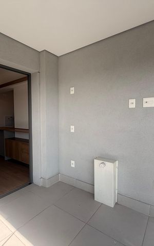 Apartamento à venda com 49m², 1 quarto e 1 vaga Apartamento à venda com 49m², 1 quarto e 1 vagaVaranda