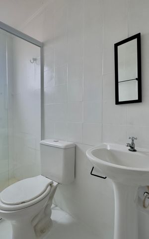Apartamento para alugar com 52m², 2 quartos e 1 vaga Apartamento para alugar com 52m², 2 quartos e 1 vagaBanheiro 1