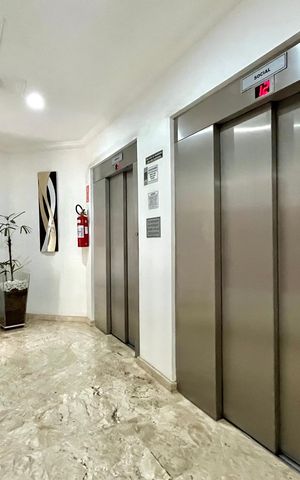Apartamento à venda com 60m², 2 quartos e 2 vagas Apartamento à venda com 60m², 2 quartos e 2 vagasHall social
