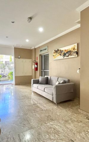 Apartamento à venda com 60m², 2 quartos e 2 vagas Apartamento à venda com 60m², 2 quartos e 2 vagasHall social